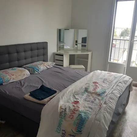 Neuve Dans Un Partage A 10 Minutes Du Circuit Apartment Allonnes (Sarthe)