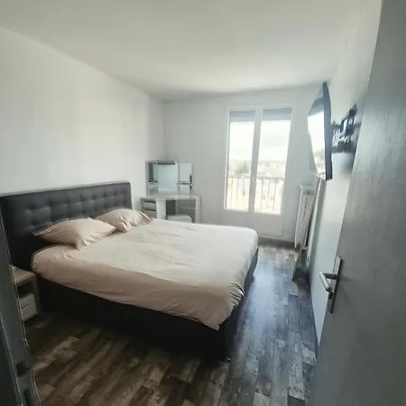 Neuve Dans Un Partage A 10 Minutes Du Circuit Apartment
