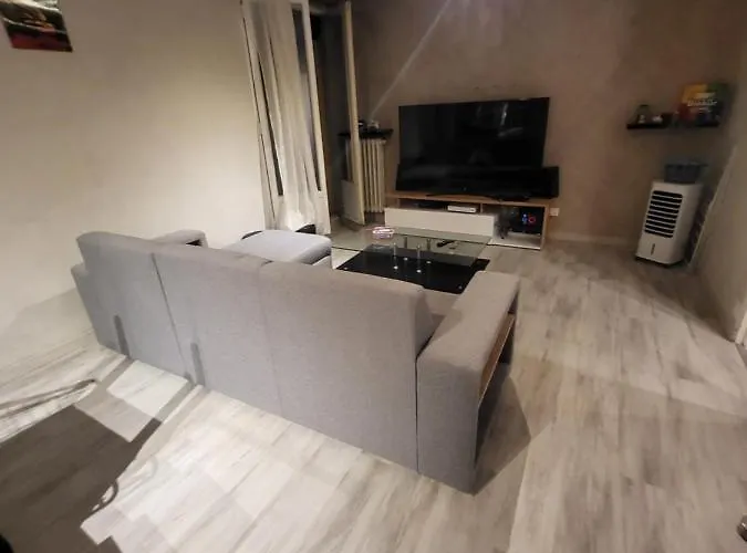 Neuve Dans Un Partager A 10 Minute Du Circuit *