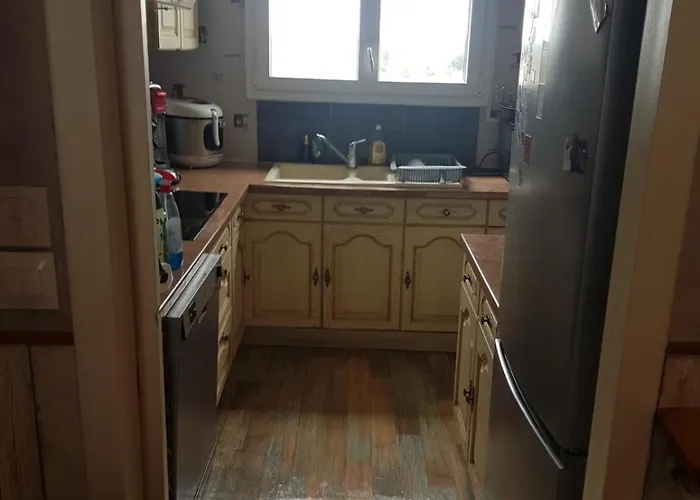 Neuve Dans Un Partager A 10 Minute Du Circuit *